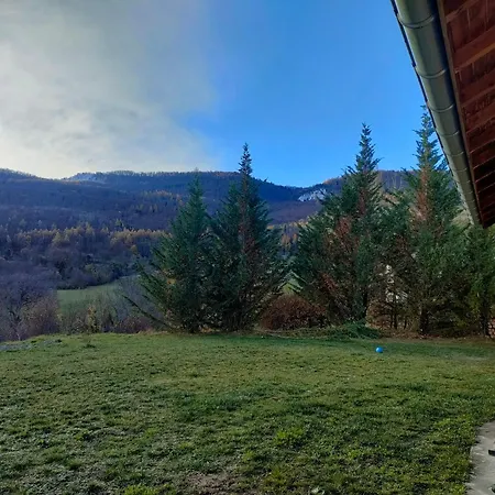 Au Toit Des 4 Saisons Holiday home Venterol (Alpes-de-Haute-Provence)