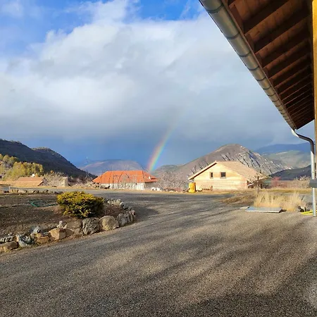 Au Toit Des 4 Saisons Venterol (Alpes-de-Haute-Provence)